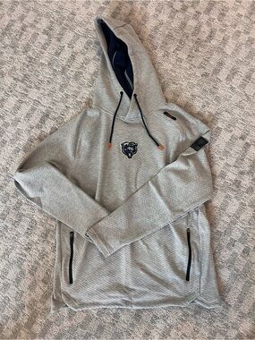 Gray Chicago Bears UNRL Hooded Sweatshirt NWT